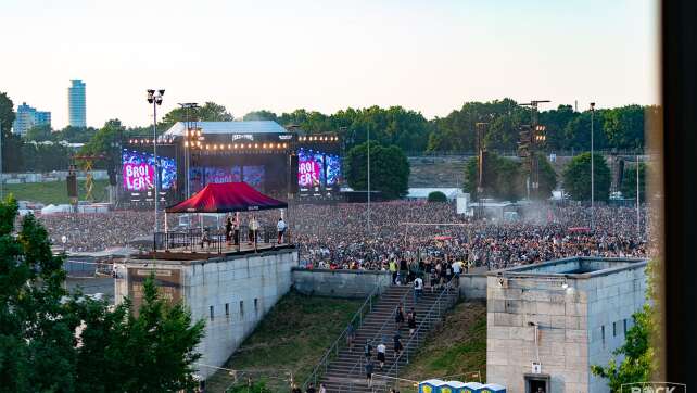 Rock im Park 2025: Bandfotos, Stimmung & mehr!