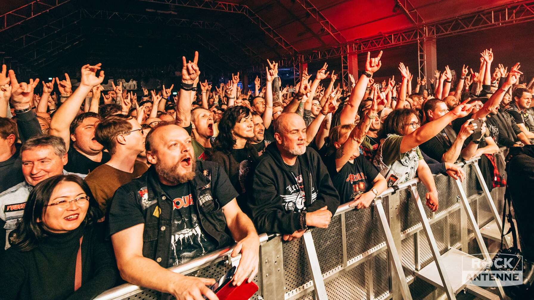 Konzertfotos Airbourne