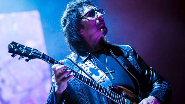 Tony Iommi: 10 Fakten über den "Godfather of Heavy Metal"