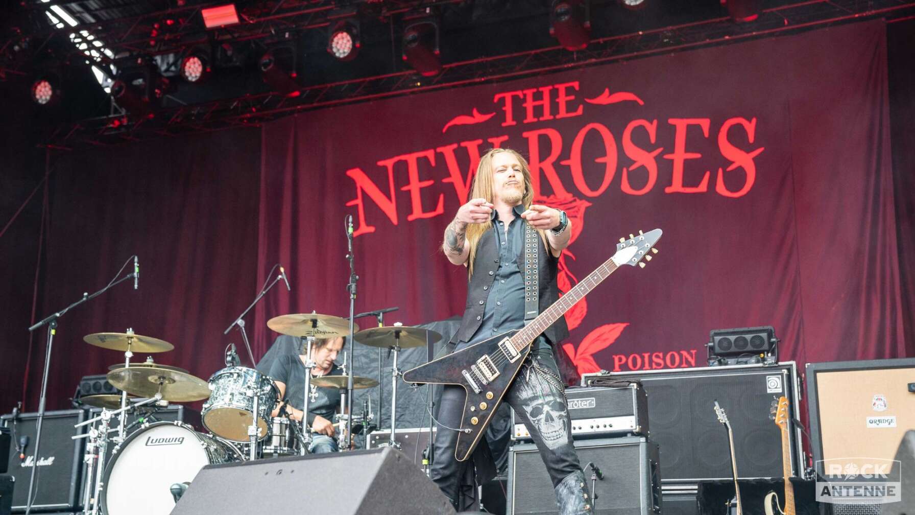The New Roses beim ROCK ANTENNE Open Air 2024 am Showpalast am 15.06.2024